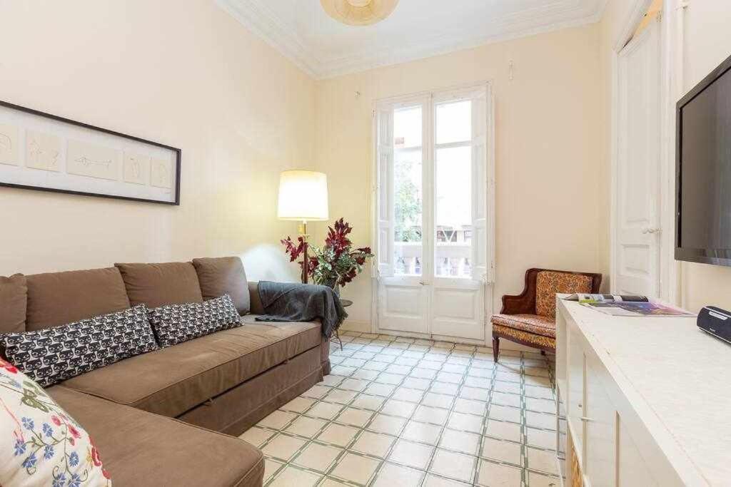 Apartamento Cal Mateu 11 huéspedes Sagrada Família Barcelona Exterior foto
