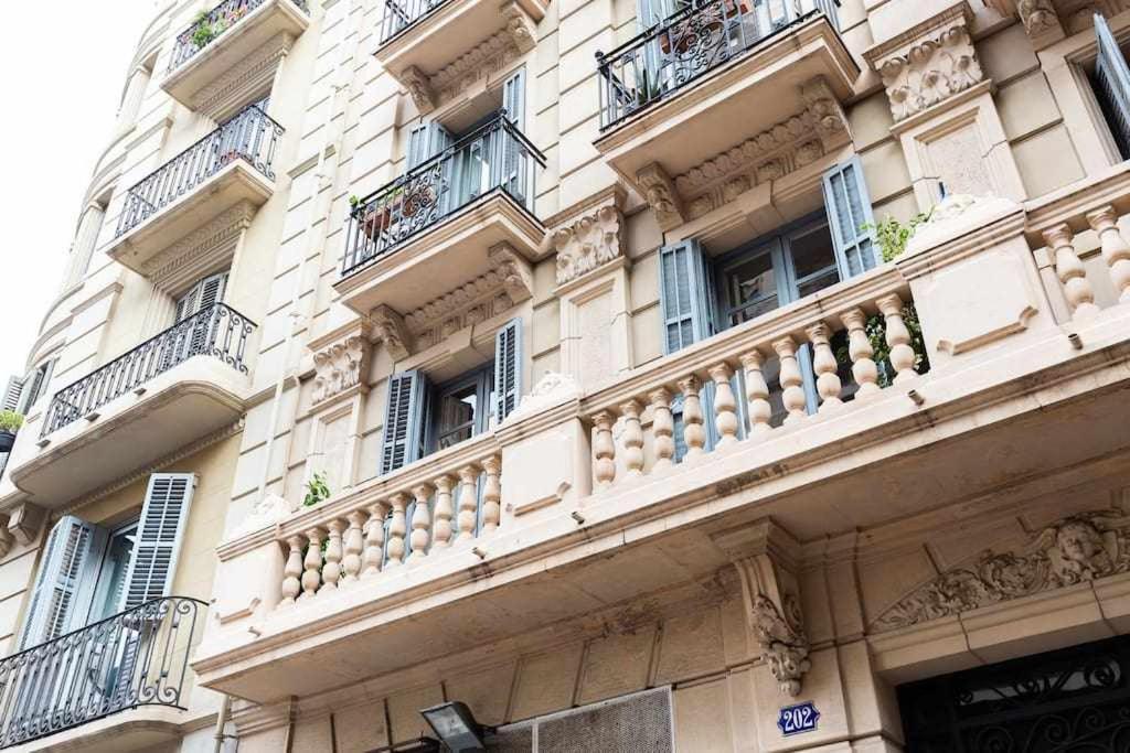 Apartamento Cal Mateu 11 huéspedes Sagrada Família Barcelona Exterior foto